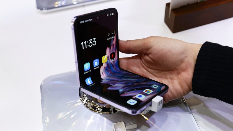 Кои са основните недостатъци на съвременните смартфони със сгъваеми екрани