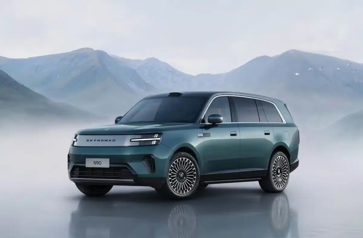 Xiaomi представи серията семейни хибридни SUV-та SkyNomad с пробег до 1706 км на цена от 200