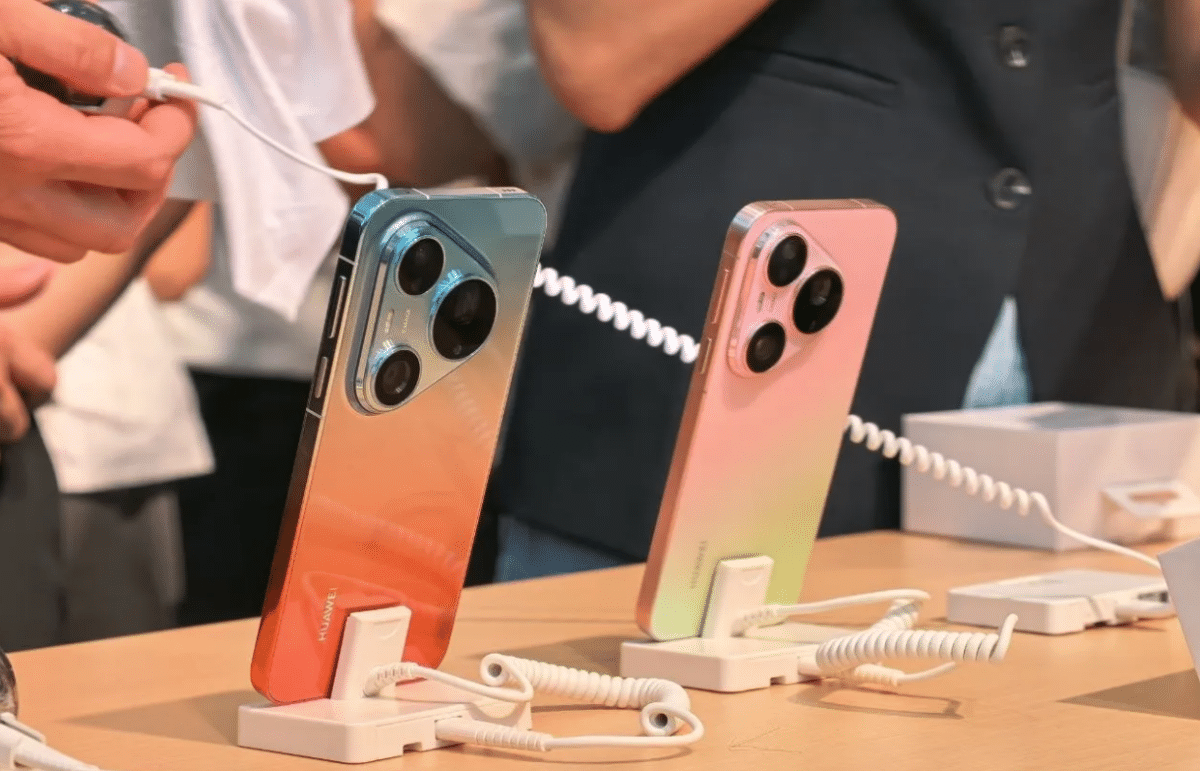 Huawei представи глобалните версии на флагманите Pura 90s Pro Max и Pura 90s Pro на цени от €899 и €1149