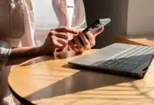 Новите правила за инсталиране на Android приложения ще направят невъзможно разпространението на програми от RuStore извън Русия