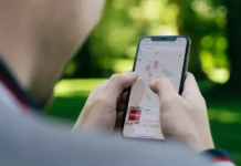 Apple започна да показва реклами в Apple Maps без опция за изключване