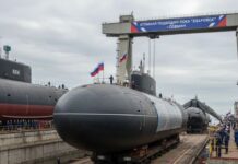 Русия пусна в морето ядрената подводница „Хабаровск“ – носител на страховития „Посейдон“