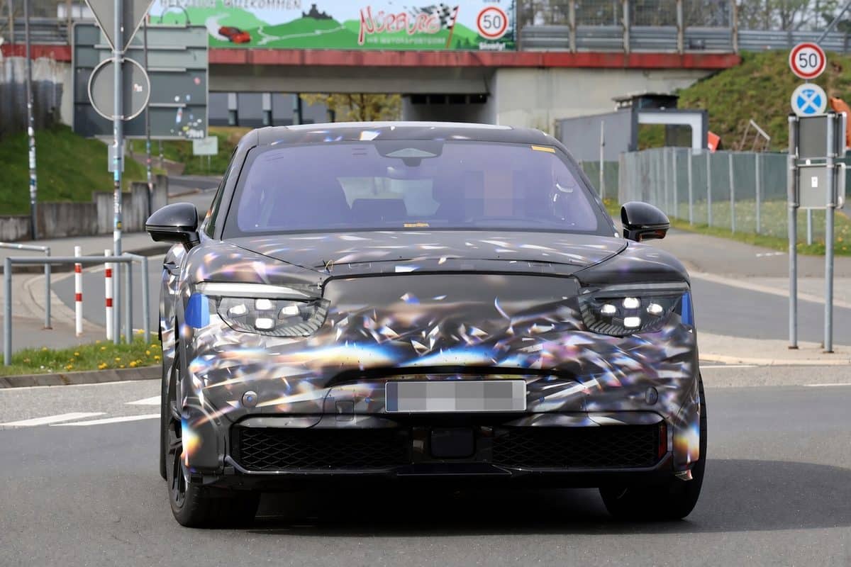 Bentley Torcal увеличи мощността си до 850 конски сили