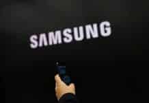 Служители на Samsung написаха песен за премия, която не получиха