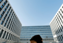 Германия отменя следвоенните ограничения върху дейността на разузнаването си в рамките на „революция“ в областта на киберсигурността