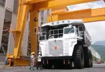 230 тона товар, 2175 к.с. и без шофьор: Китай показа електрическия гигант ZL230E