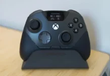 SteelSeries представи скъпия геймпад Aeon Pro за Xbox и PC с дисплей и цена от $260