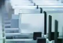 Революция под капака: Започна производството на батерии, които се зареждат за 10 минути