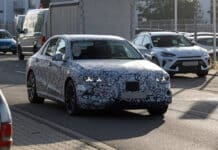 Новата електрическа E-Class променя курса на Mercedes