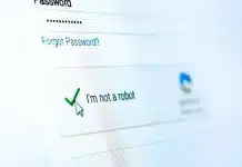 Фалшиви CAPTCHA карат хората да хакват собствените си компютри – и това наистина дава резултат