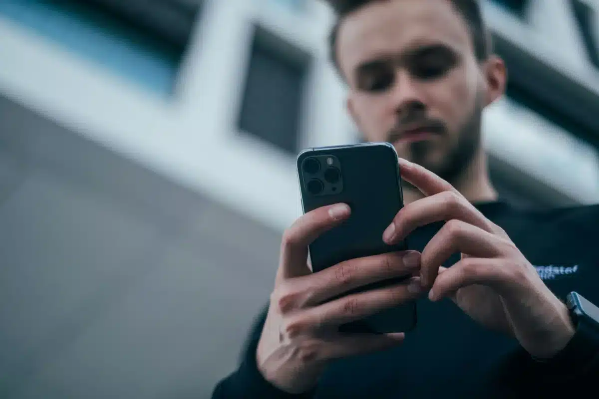 Собствениците на iPhone могат да използват очите си като показалец на мишката: как да активирате функцията