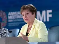 МВФ предупреди Европа за нова зависимост от САЩ и Китай