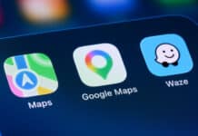 Как GPS приложения като Google Maps разбират, че на пътя пред вас има полиция?