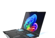 Lenovo показа лаптоп под 10 мм и 830 грама – AeroBlade охлажда без традиционни вентилатори