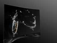 Извит OLED телевизор с кристали Swarovski от LG на IFA 2014